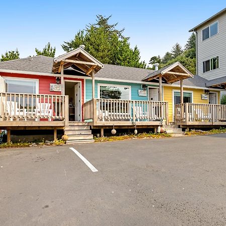Captain'S Quarters And Cabins Depoe Bay Rom bilde