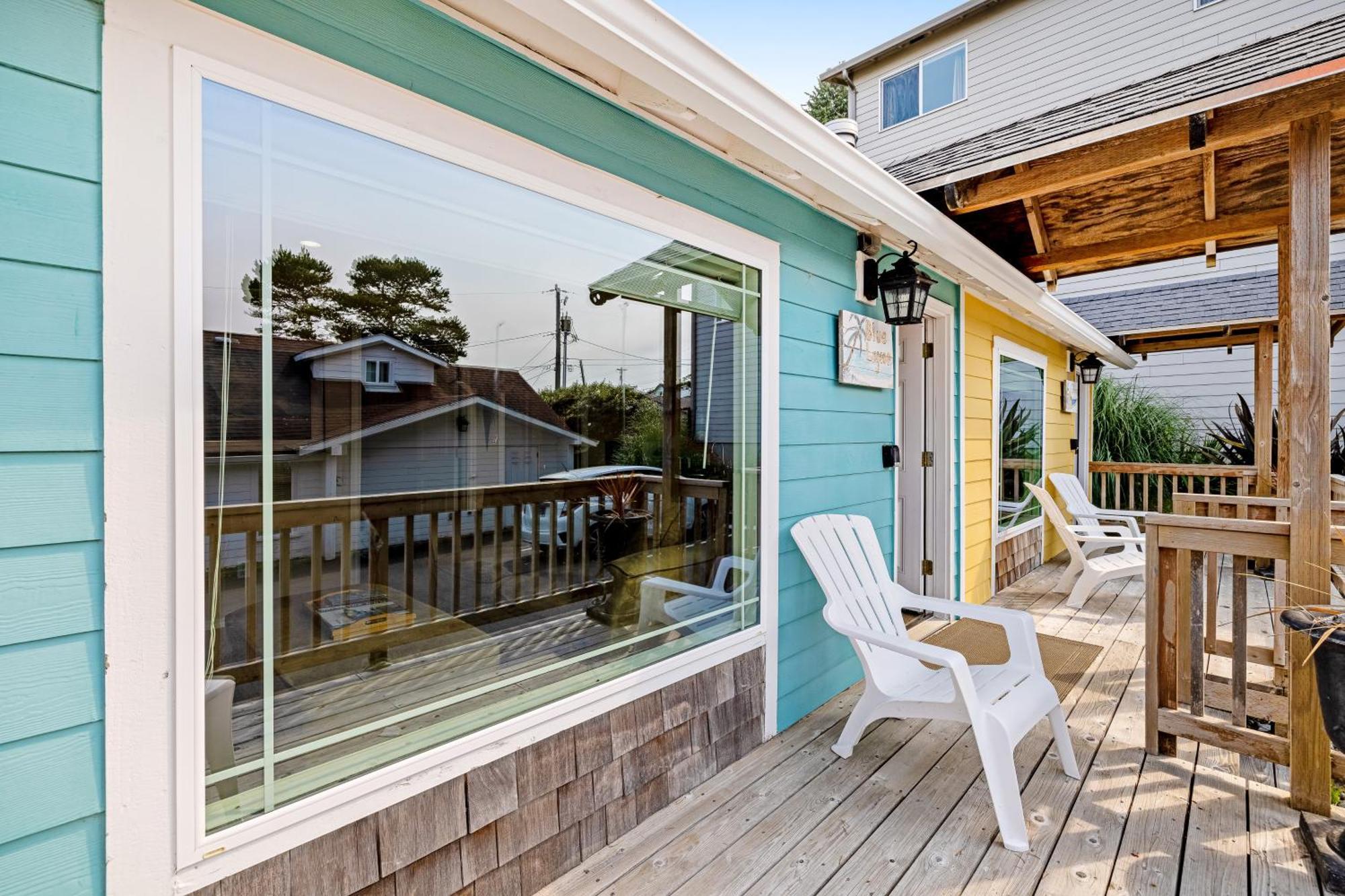 Captain'S Quarters And Cabins Depoe Bay Rom bilde