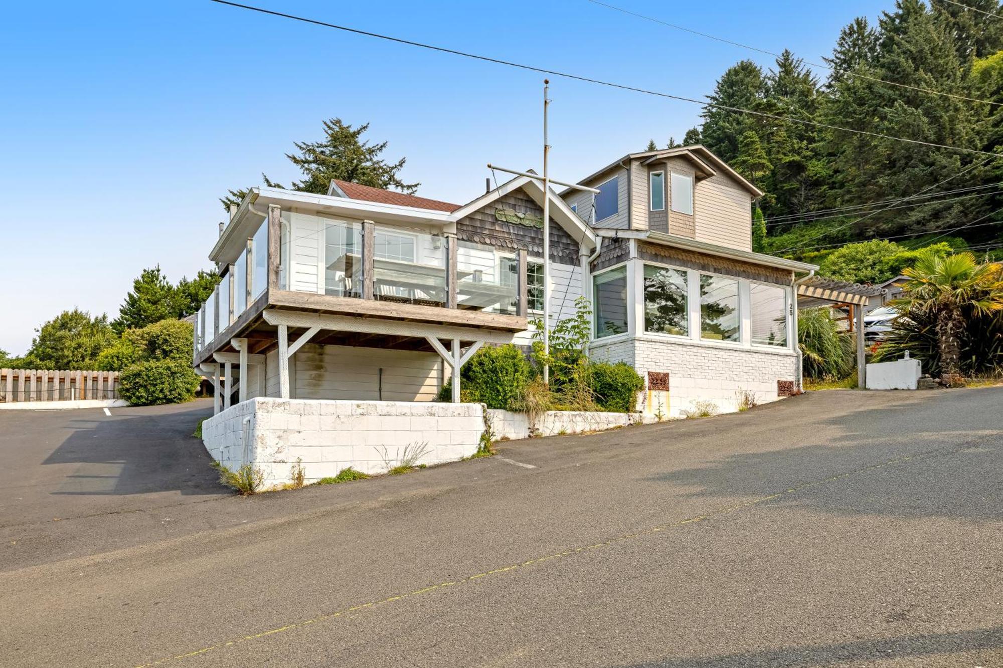 Captain'S Quarters And Cabins Depoe Bay Rom bilde